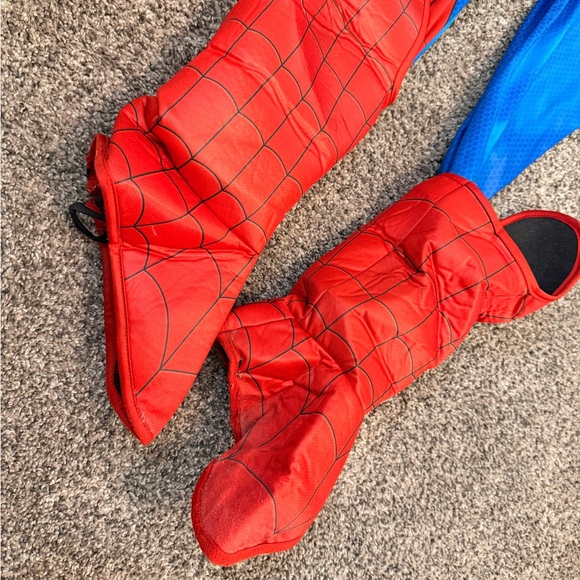 Marvel 3D Spider-Man Kids Costume - Picture 7 of 10